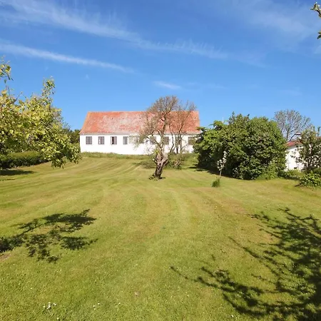 Stunning In Sams With 2 Bedrooms Toftebjerg