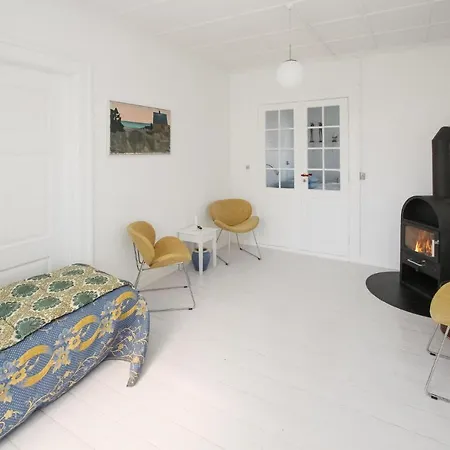 別荘 Stunning In Sams With 2 Bedrooms Toftebjerg